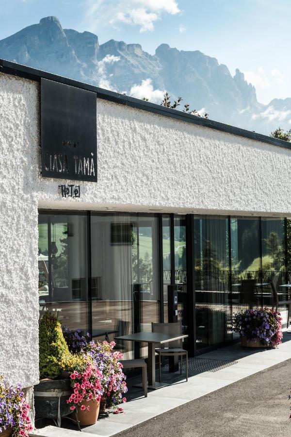 Hotel Ciasa Tama La Villa  Exteriör bild