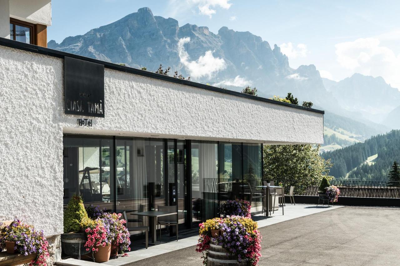Hotel Ciasa Tama La Villa  Exteriör bild