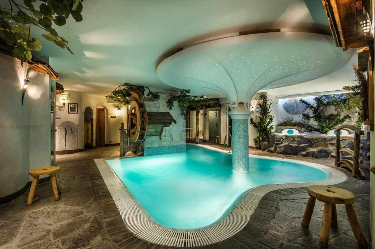 Hotel Ciasa Tama La Villa  Exteriör bild